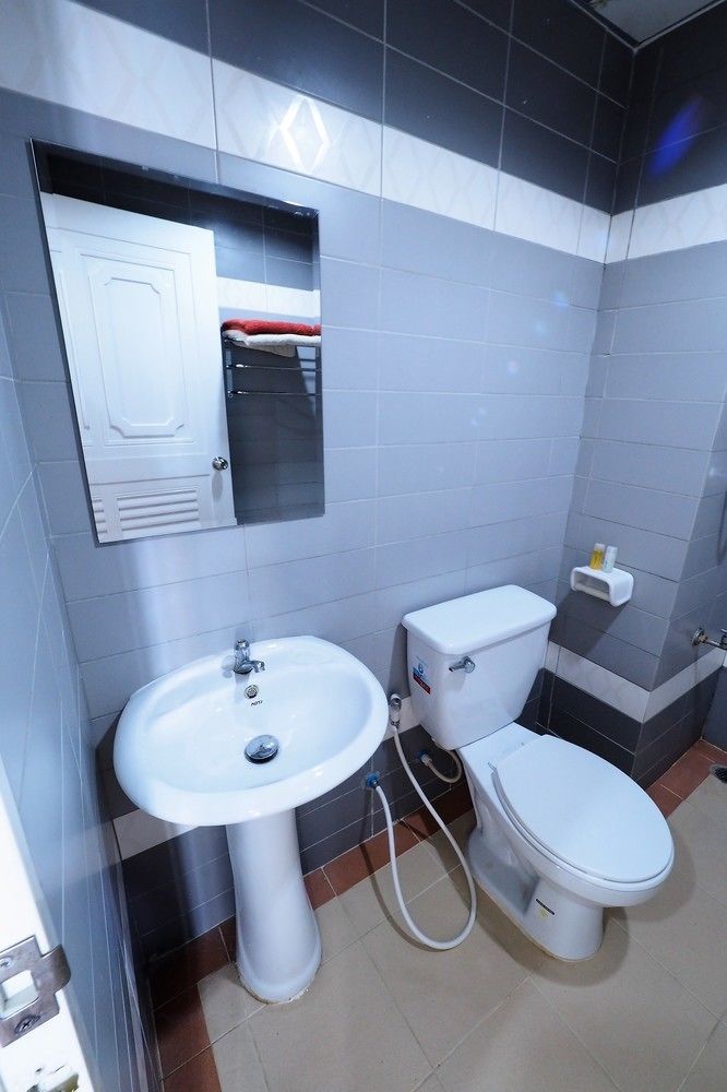 Park Residence Nonthaburi Eksteriør billede
